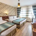 Hotel Senabil Old & 4*