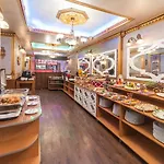 Senabil Old & Hotel 4*