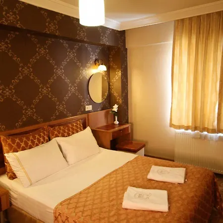 Senabil Old & Hotell