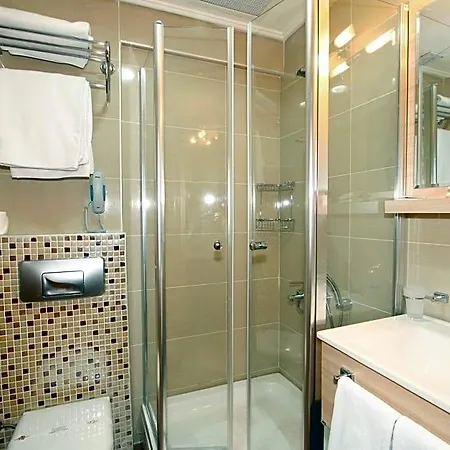 Senabil Old & Hotel 4*