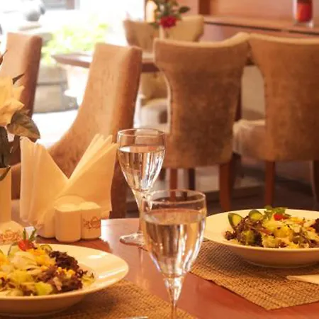 Senabil Old & 3* Stambuł