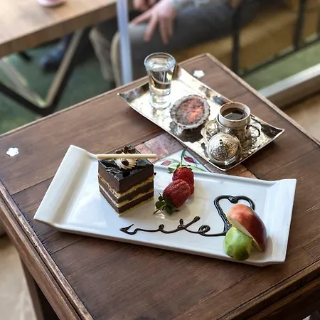 Hotel Senabil Old & 3*